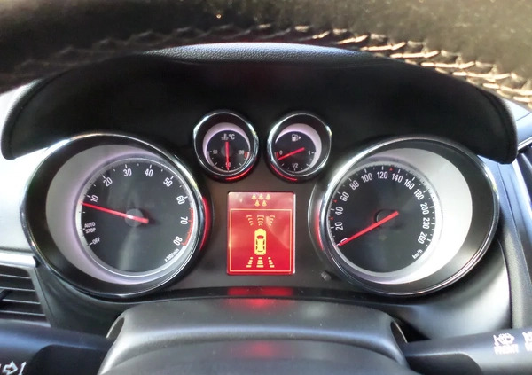 Opel Zafira cena 42900 przebieg: 159000, rok produkcji 2016 z Radom małe 781